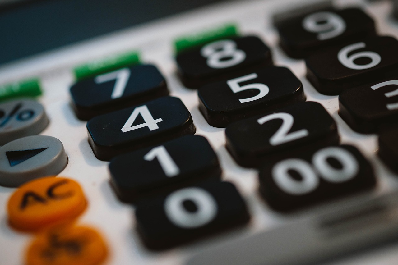 learn effective budgeting strategies to manage your finances better. discover tips, tools, and techniques to create a sustainable budget and achieve your financial goals.