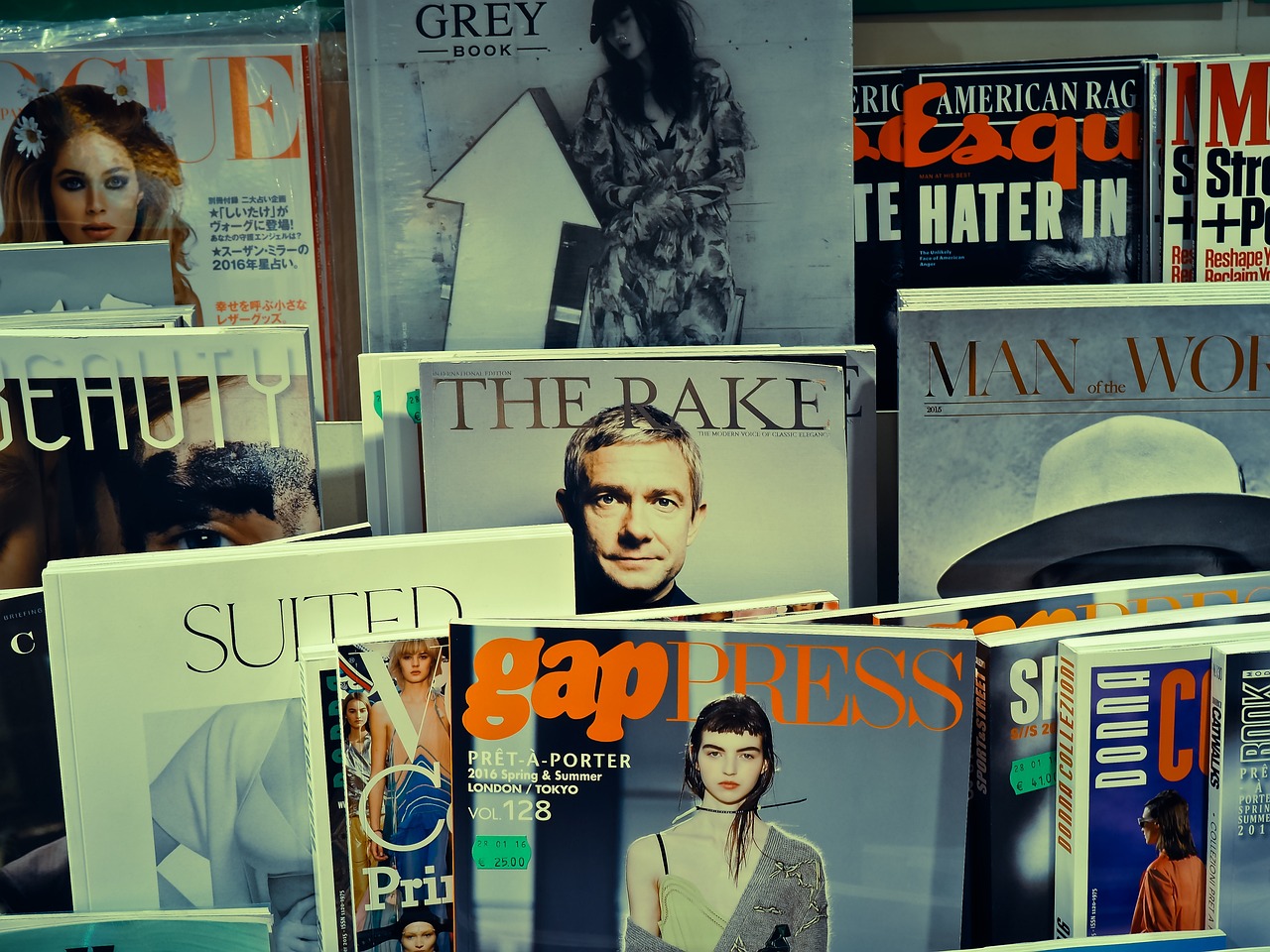 discover the latest trends, insights, and creative ideas with our curated selection of magazines. dive into captivating articles and stunning visuals across a variety of topics, from fashion and lifestyle to technology and culture.