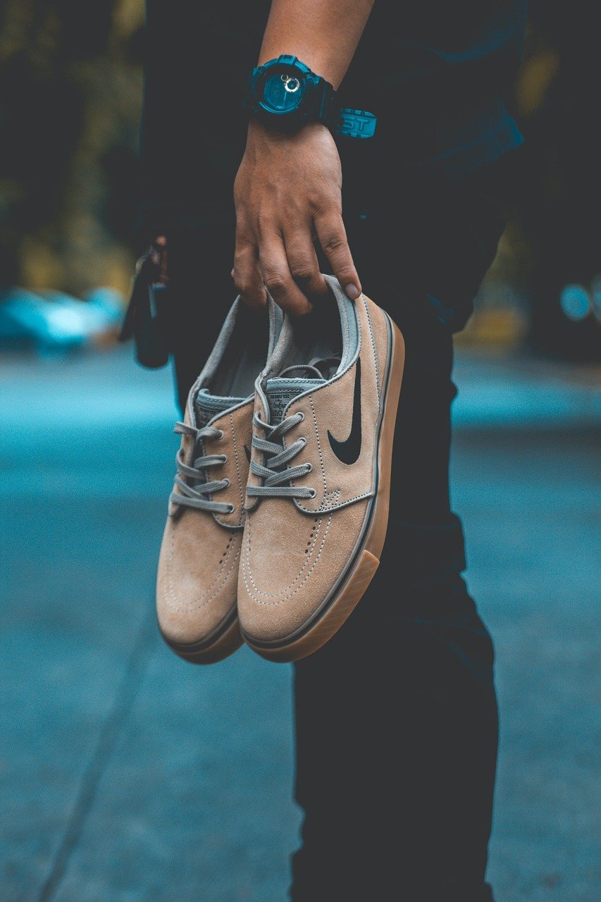 discover essential shopping tips to enhance your shopping experience. learn how to save money, find the best deals, and shop smarter with expert advice and strategies.