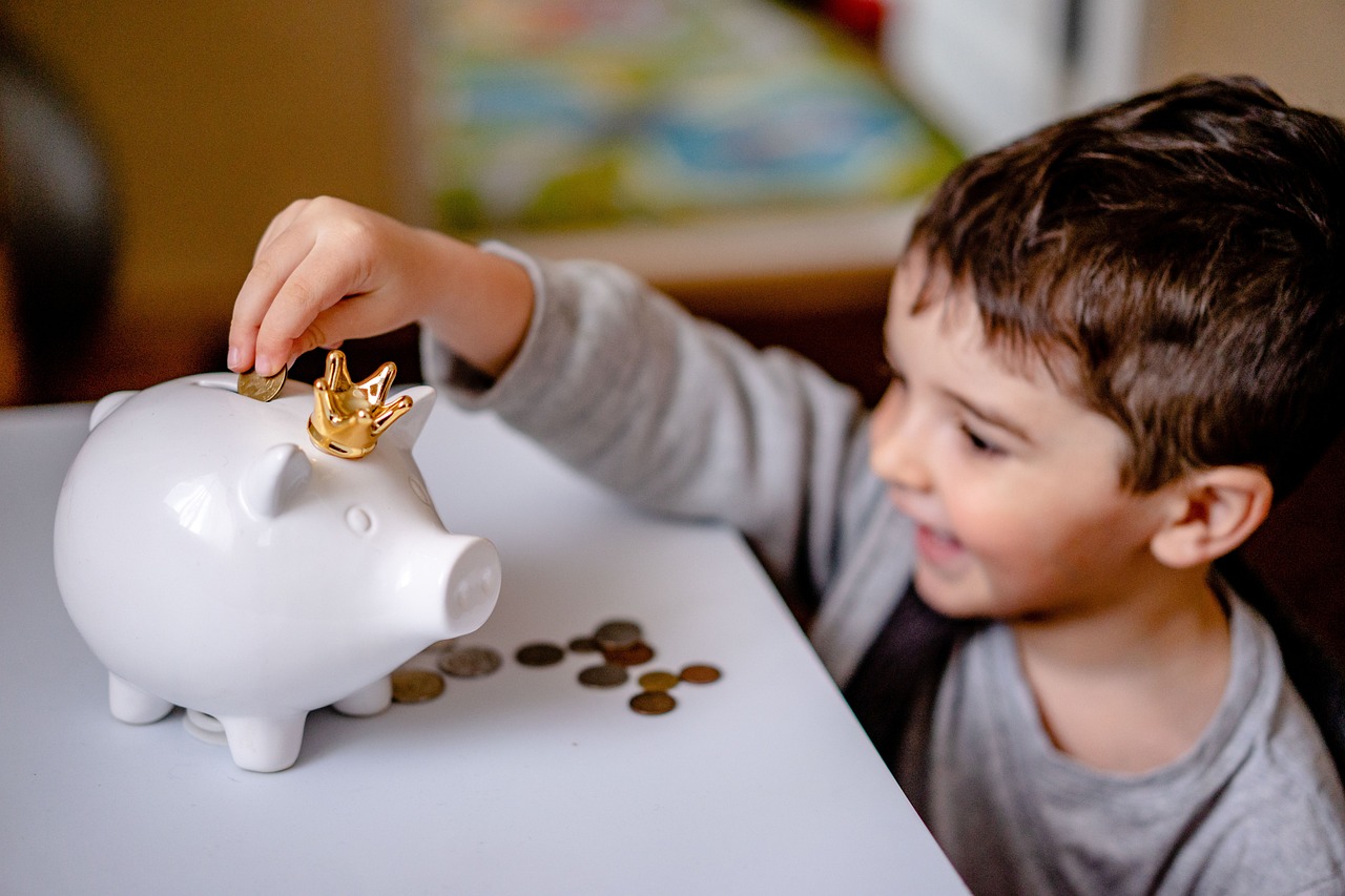 discover tips and tricks for budget travel that will help you explore the world without breaking the bank. from affordable destinations to money-saving hacks, find everything you need to plan your next adventure on a budget.
